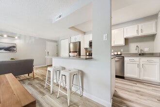Interior Photo - OakWood Park -- No up-front security deposit required!