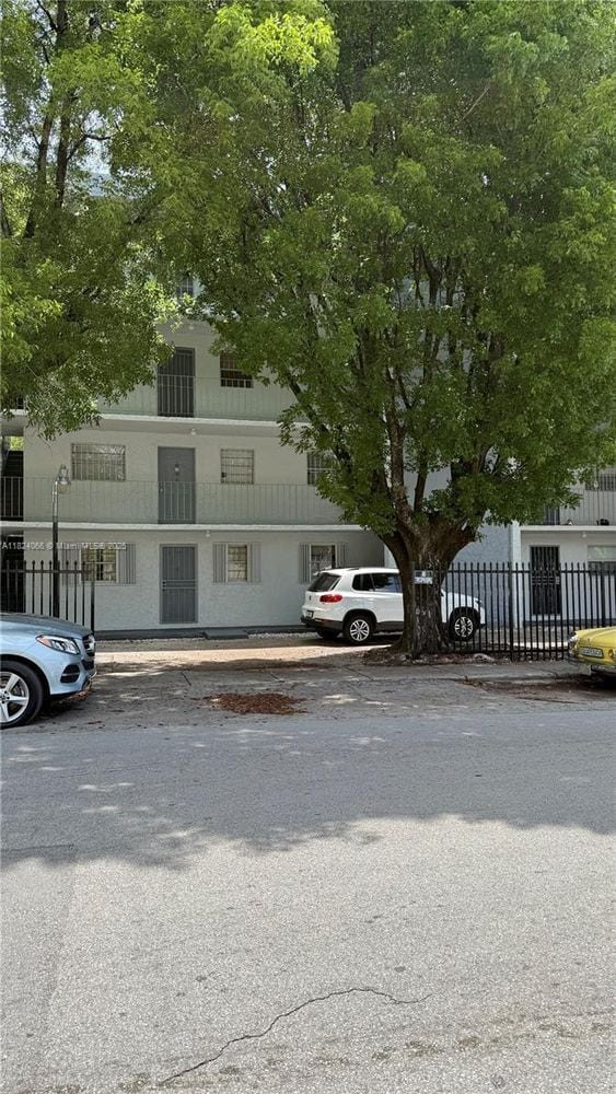 Building Photo - 1111 NW 19th Ave