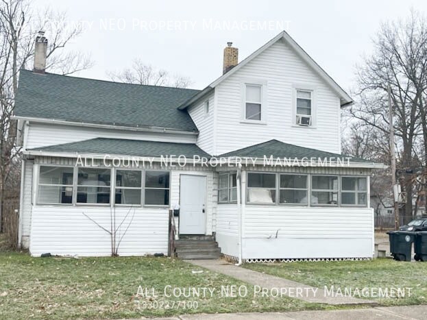 Foto principal - 674 Carlysle St