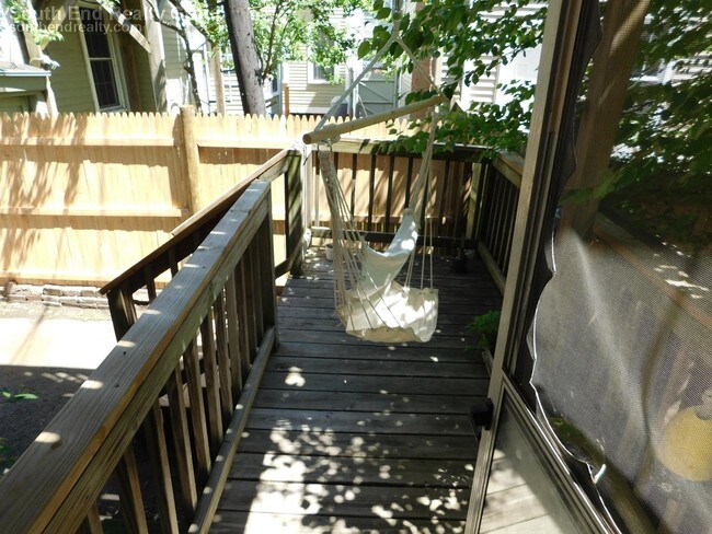Building Photo - 5 Payson Pl