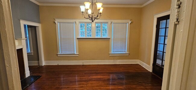 Building Photo - 2533 English Ave