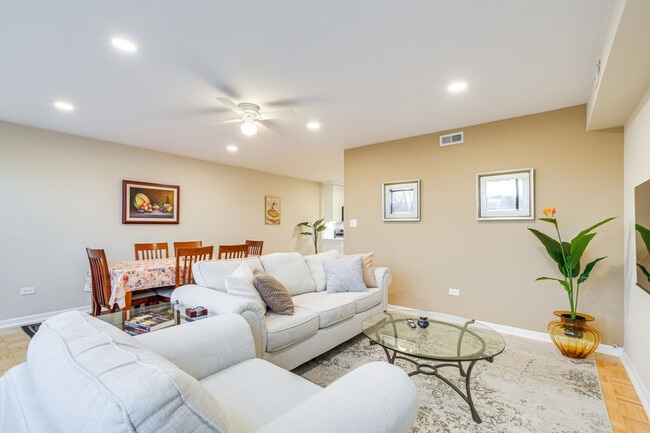 Building Photo - 4319 N Central Ave