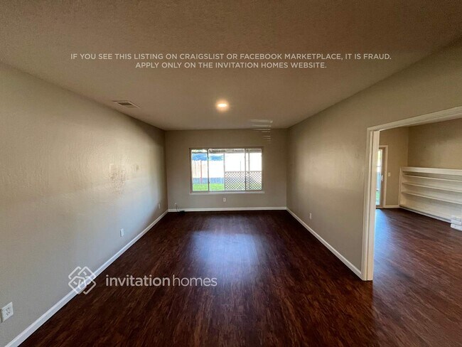 Building Photo - 1036 Breton Dr