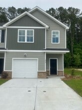 Building Photo - 512 Gov Treutlen Cir