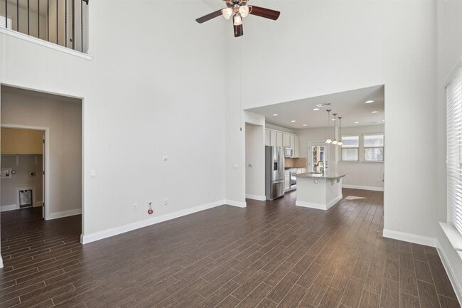 Building Photo - 10418 Turnbull Loop