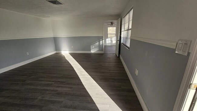 Building Photo - 6441 Woodland Ln