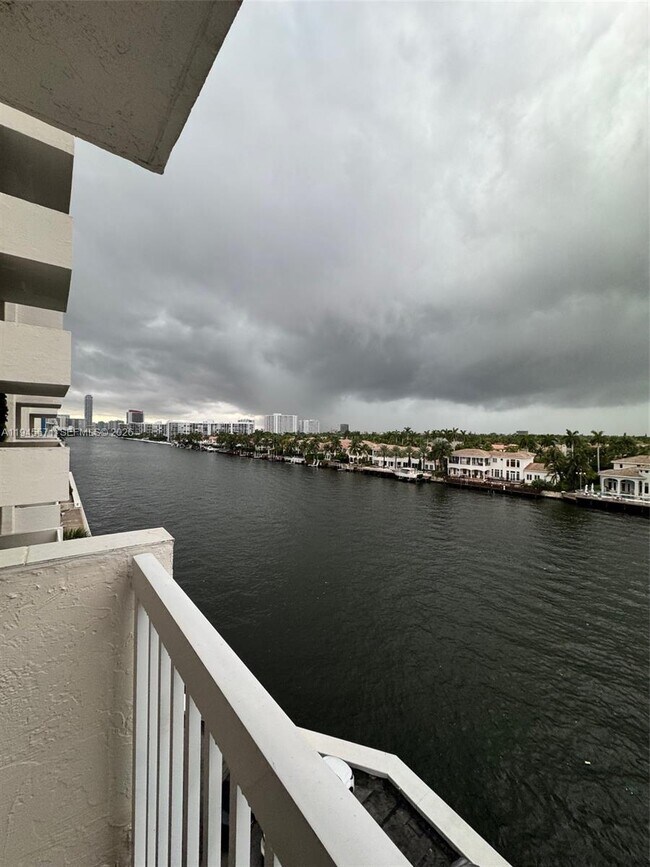 Foto del edificio - 1500 S Ocean Dr