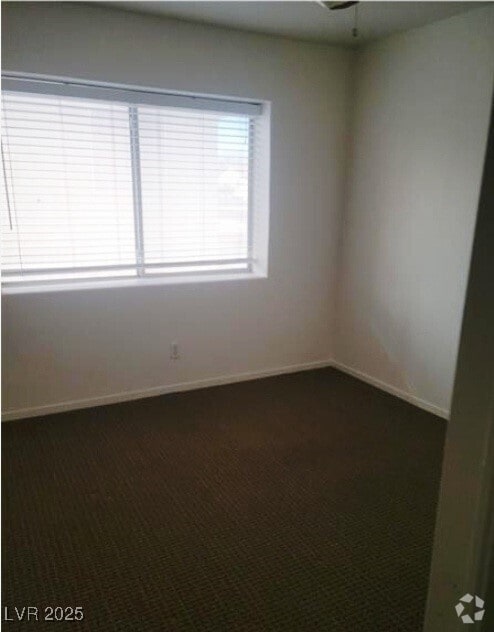 Building Photo - 6761 Holmby Ave