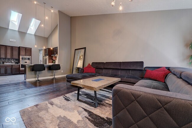 Foto del edificio - 9732 Highpoint Ridge Dr