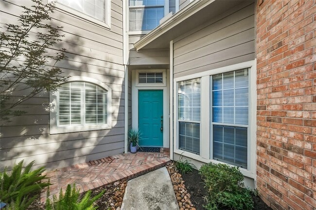 Building Photo - 2351 Summit Way Ct