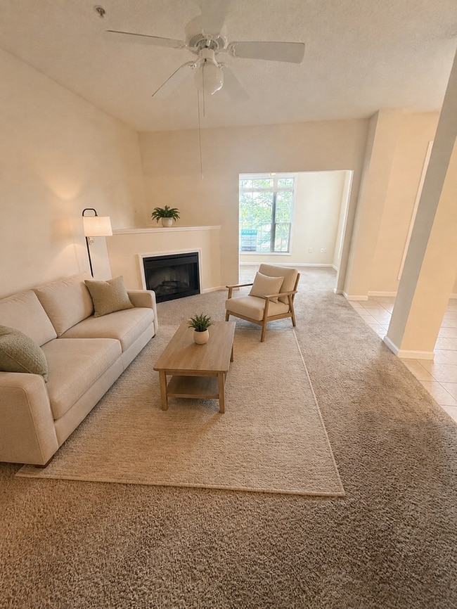 Photo - Avera - Ascot House