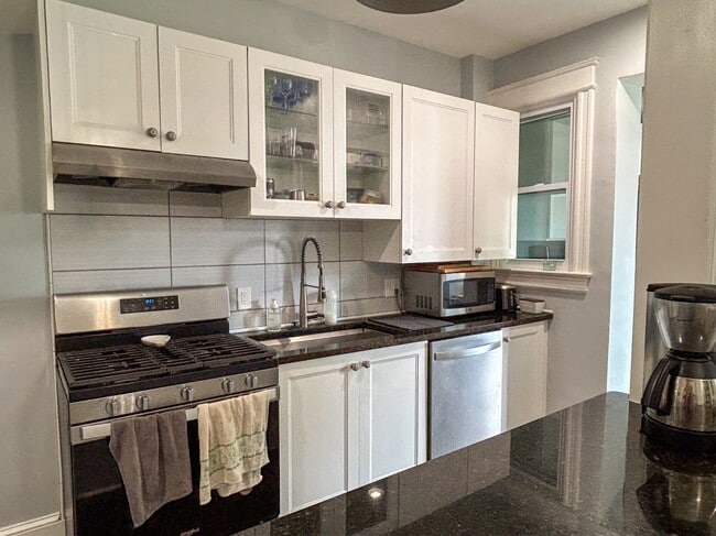 Foto del edificio - 1226 Jefferson St NW