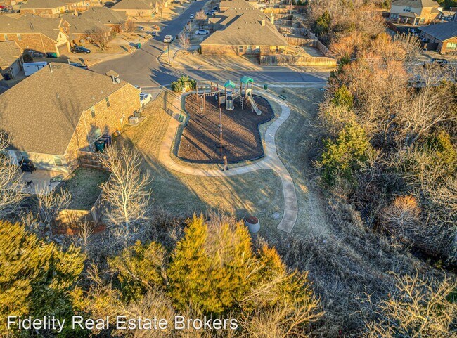 Foto del edificio - 4 br, 2 bath House - 14900 Lost Falls Way