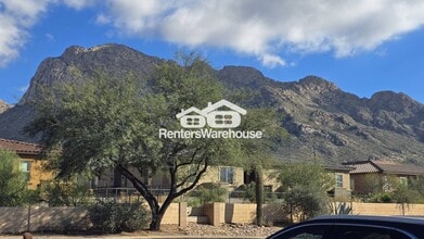 Building Photo - 311 E Suntree St