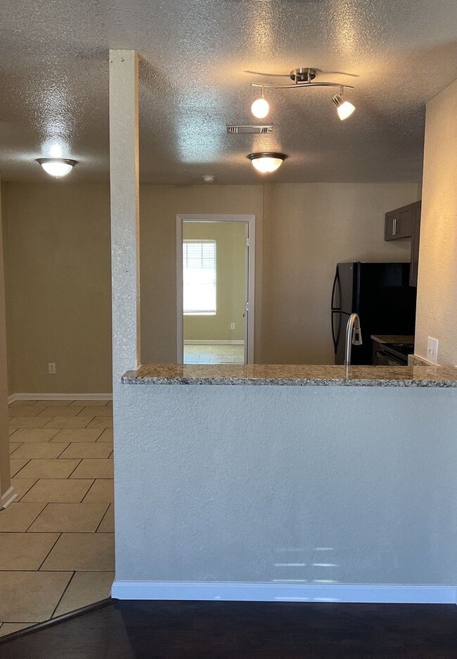 Foto del edificio - COMING SOON!