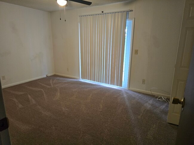Master Bedroom - 4111 Tree Ridge Ln NE