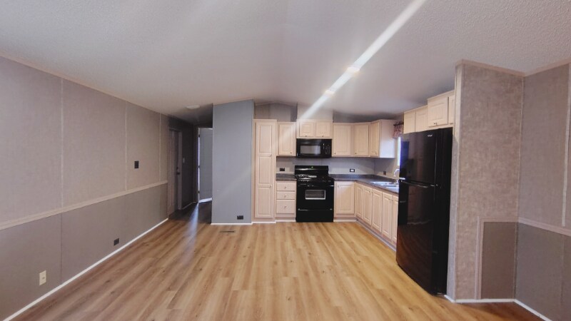 Foto principal - 4842 SW Topeka Blvd