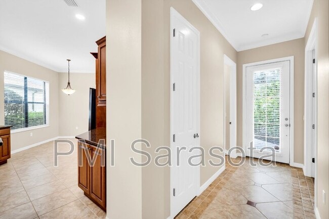 Building Photo - 1133 Cielo Ct