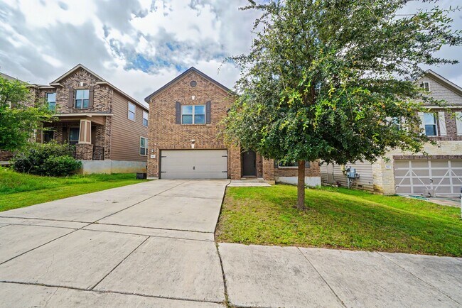 Building Photo - Spacious Home with Office, Game Room & Solar Panels Near Randolph AFB - Realtor Commission: $500