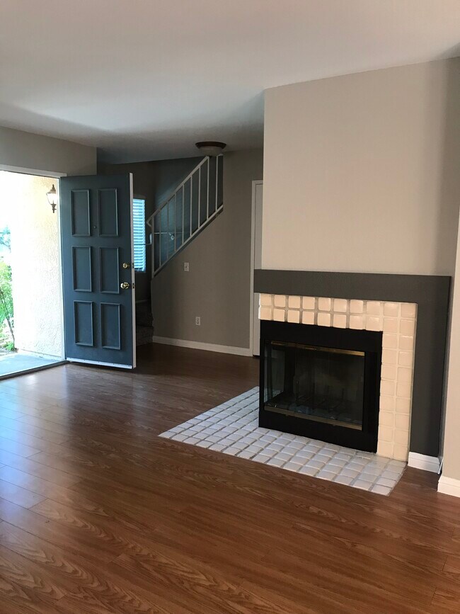 25256 Steinbeck Ave, Stevenson Ranch, CA 91381 Townhome Rentals in Stevenson Ranch CA