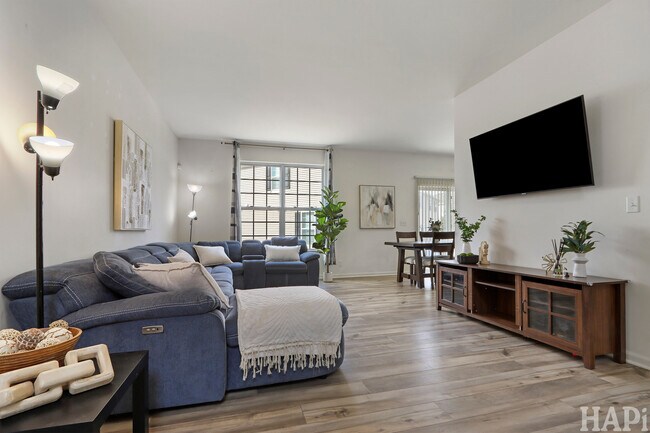 Building Photo - 8512 Stillwater Rd