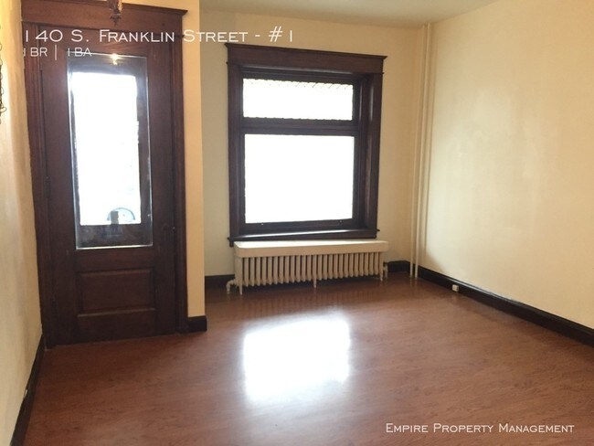 Building Photo - Studio Apartment For Rent in Allentown