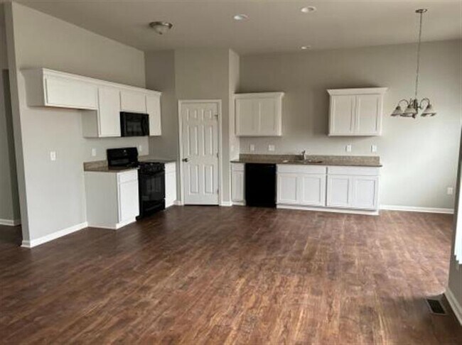 Building Photo - NICE HOMES FOR RENT....