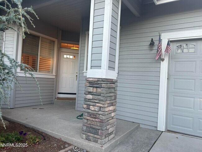 Building Photo - 6615 Aston Cir