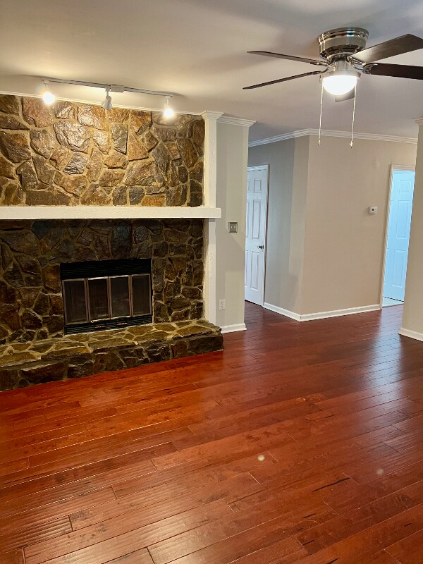 Building Photo - 6212 Long Pine Dr