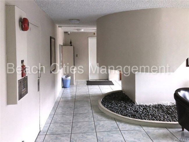Foto del edificio - 215 Atlantic Ave