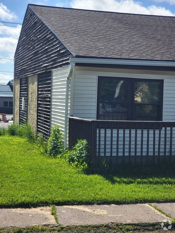 Building Photo - 155 Snowshoe Ct