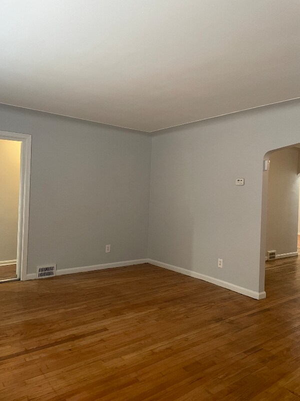 Foto del edificio - 17125 Greenlawn St