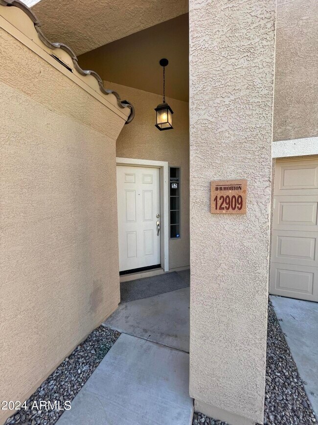 Foto del edificio - 12909 W St Moritz Ln