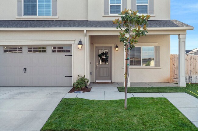 Foto del edificio - Clovis Eastside Home, 4BR/3.5BA, Built 201...