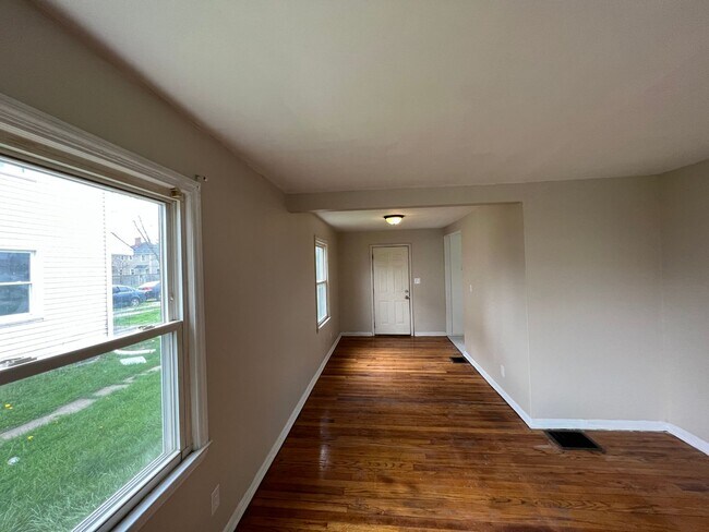 Foto del edificio - 1310-1312 E 25th Ave