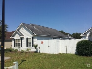 Building Photo - 835 Southern Charm Dr
