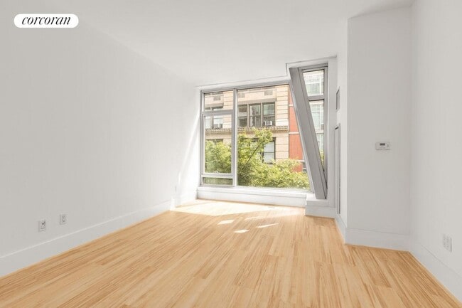 Foto del edificio - 165 W 18th St