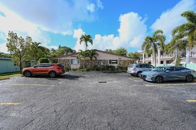 Foto del edificio - 6040 SW 26th St