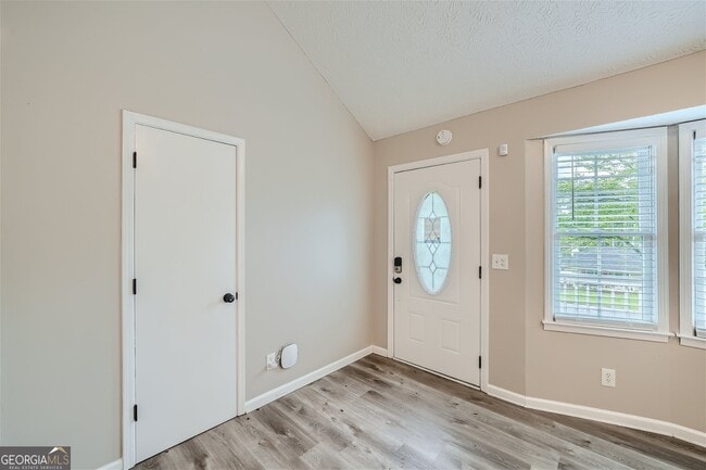 Building Photo - 367 Arbour Way