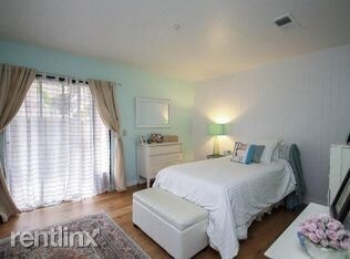 Foto del edificio - 1 br, 1 bath Condo - 1801 Marshall Rd Apt 503