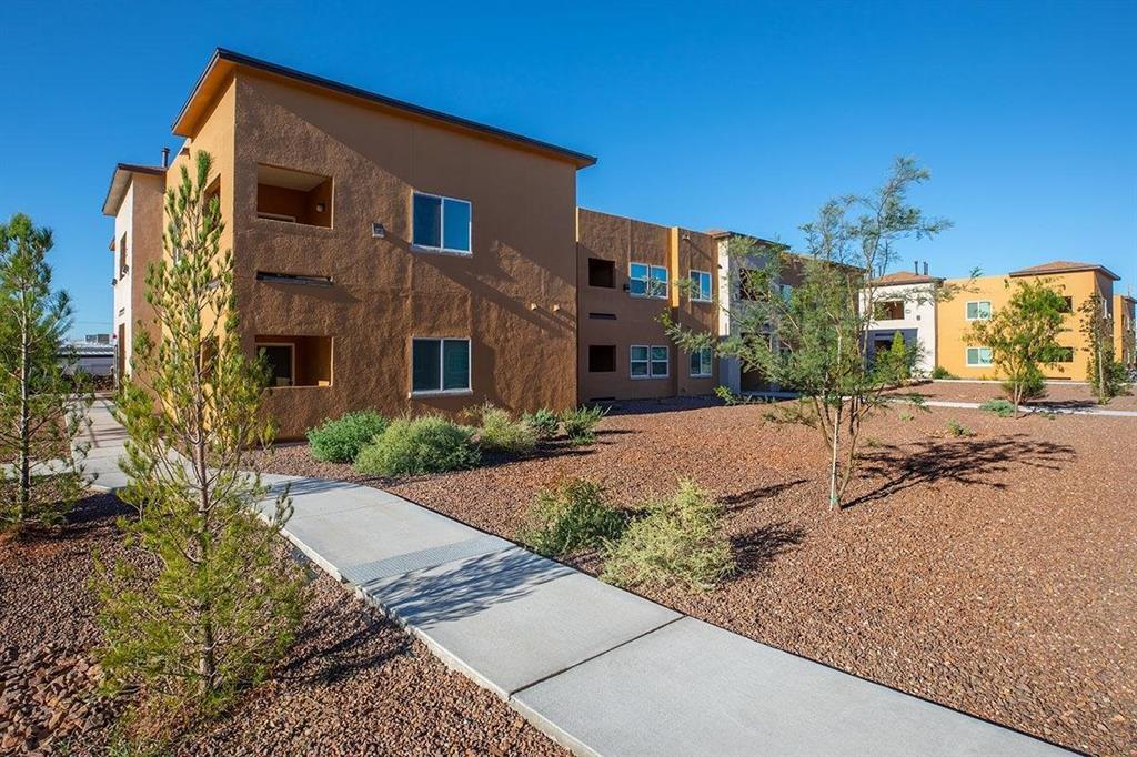 Foto principal - 1331 Pullman Dr