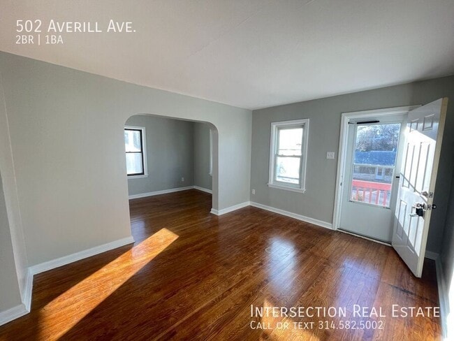 Building Photo - 502 Averill Ave