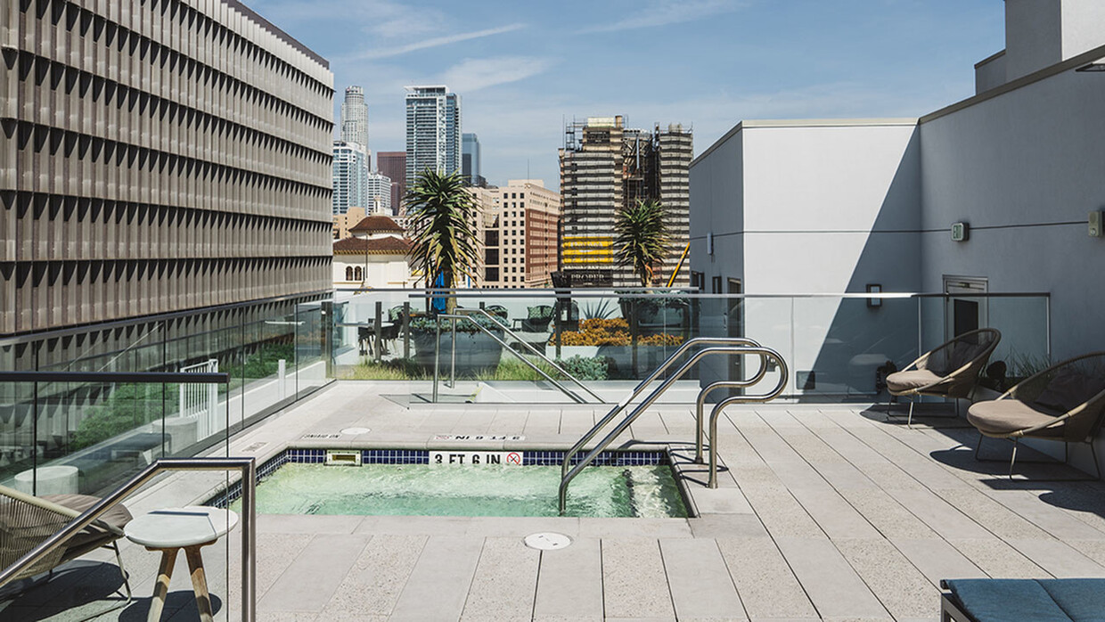 Axis - Apartments in Los Angeles, CA | Apartments.com