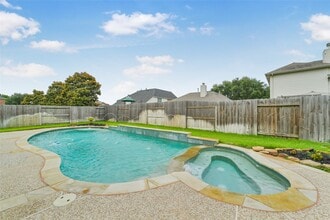 Building Photo - 18022 Oak Orchard Lane