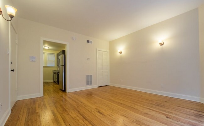 Foto del edificio - 4036 N Ashland Ave