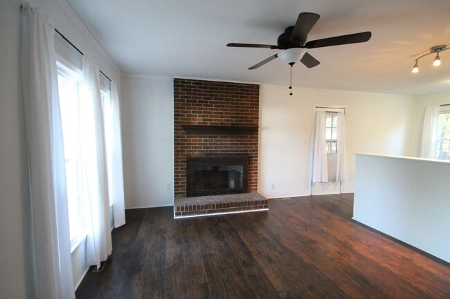 Foto del edificio - Exclusively offered by MUSE REALTY, LLC