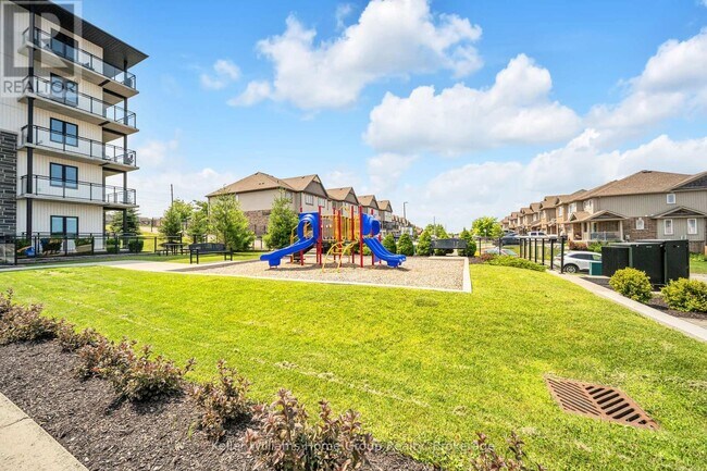 Building Photo - 108-108 Summit Ridge Dr