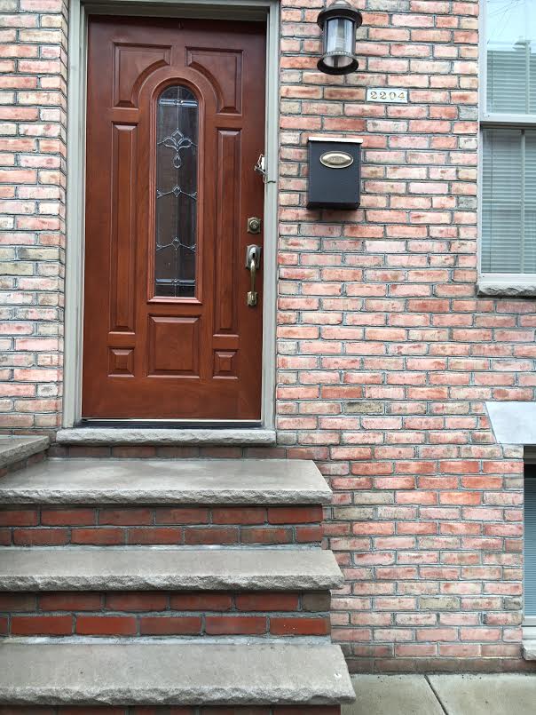 Front - 2204 S 15th St
