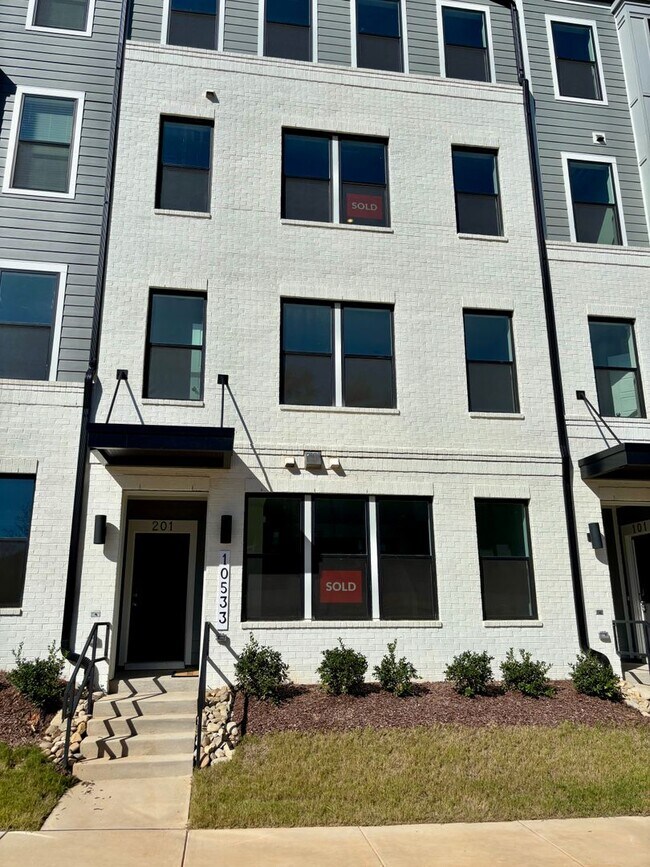 Building Photo - Brand New 2-Bedroom Condo in Raven Ridge C...