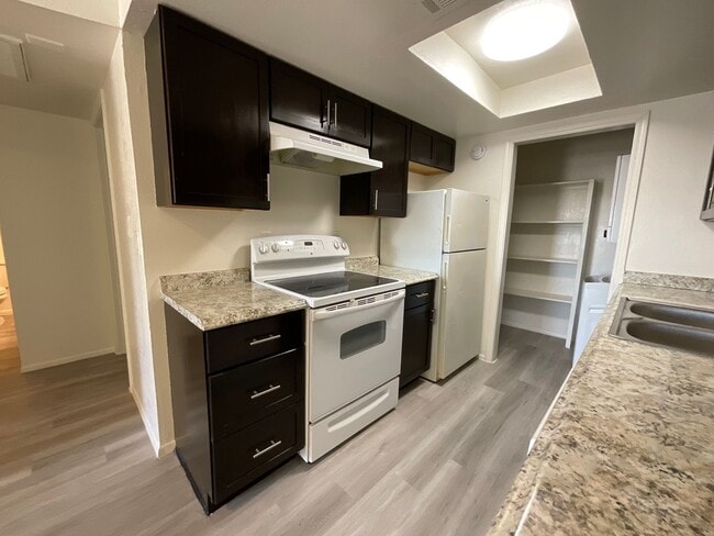 Building Photo - The Davenport